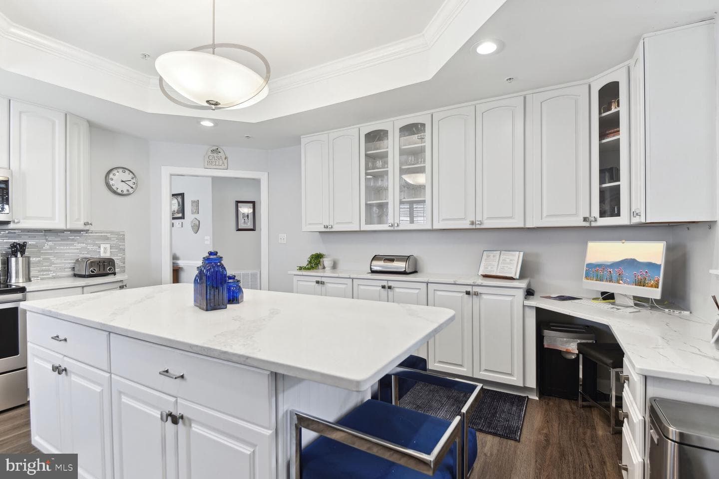 305 Hamlet Circle photo 16