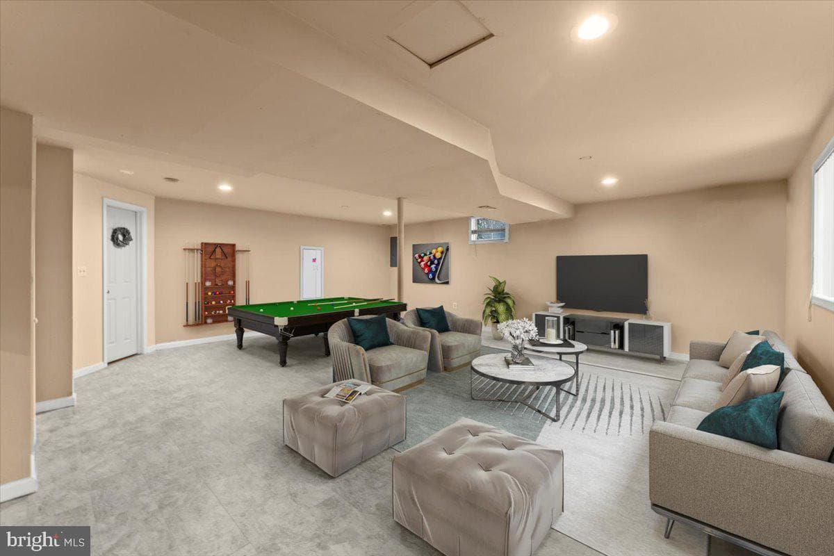 1803 Baffin Street photo 17