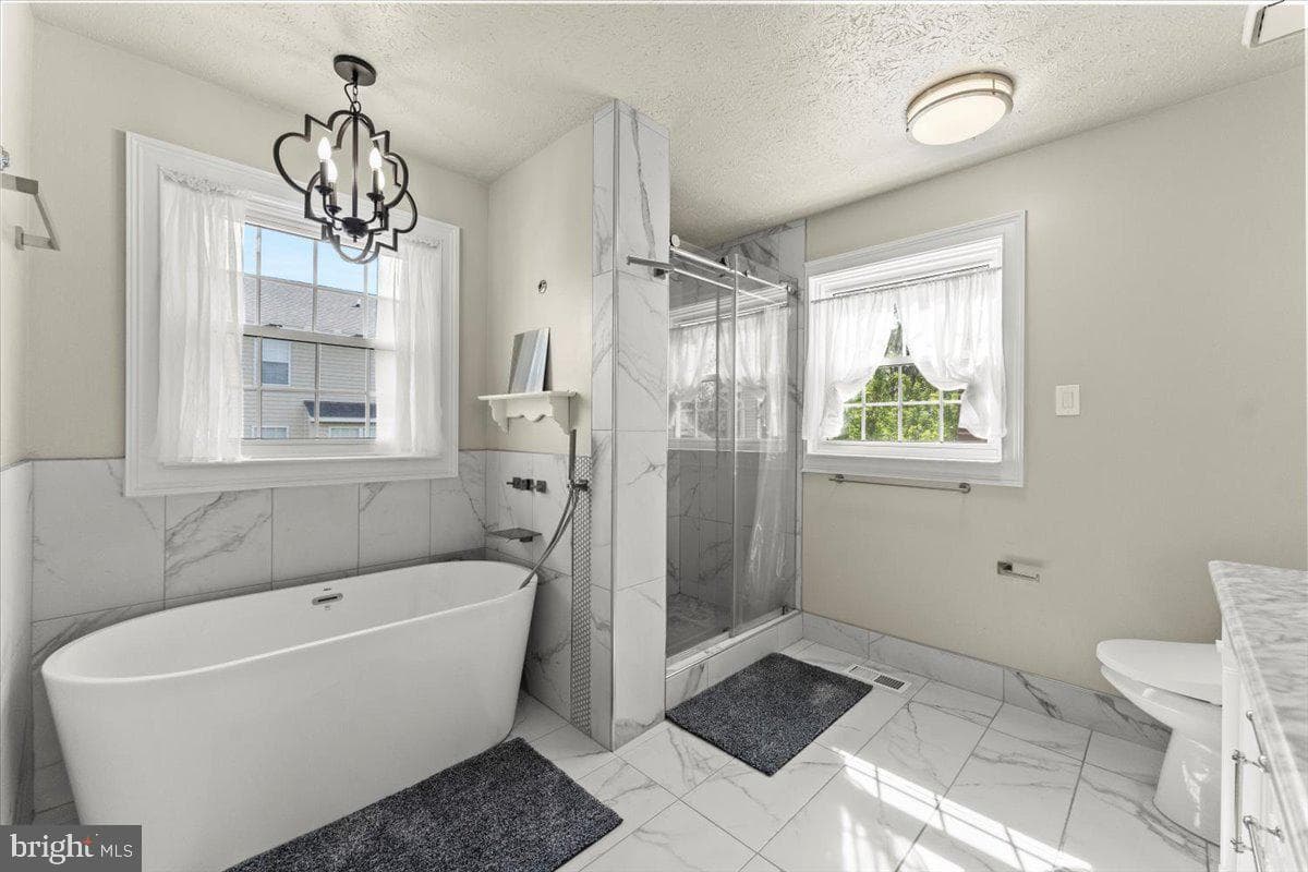 1803 Baffin Street photo 7