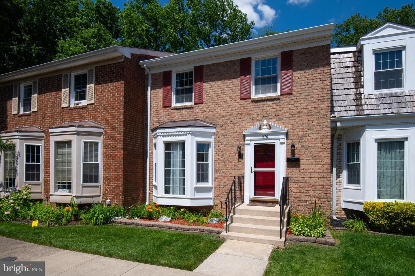 1176 Jeffrey Drive photo 2