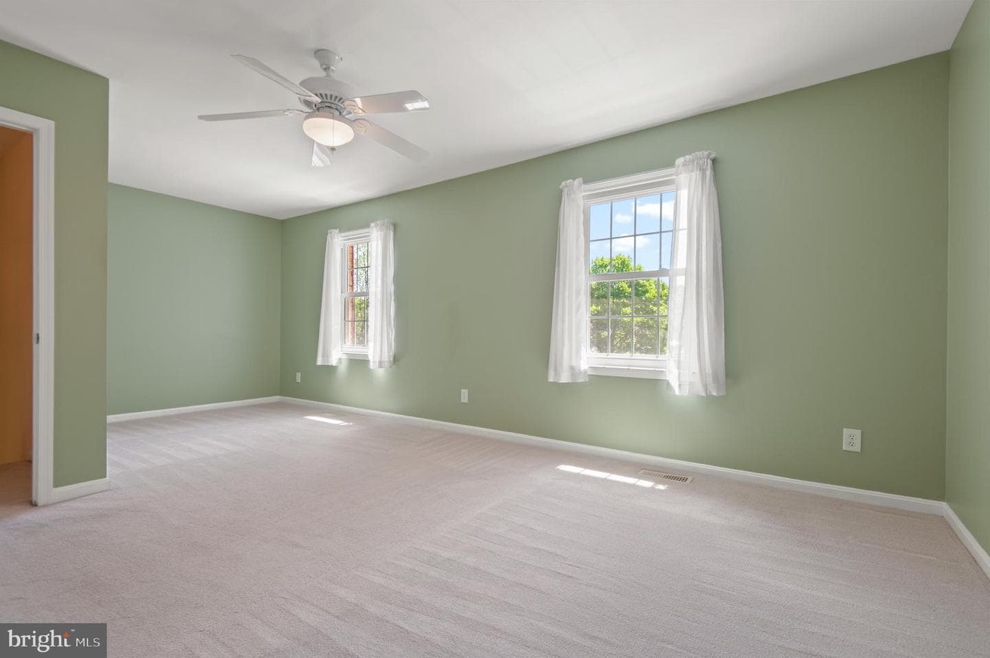1176 Jeffrey Drive photo 21