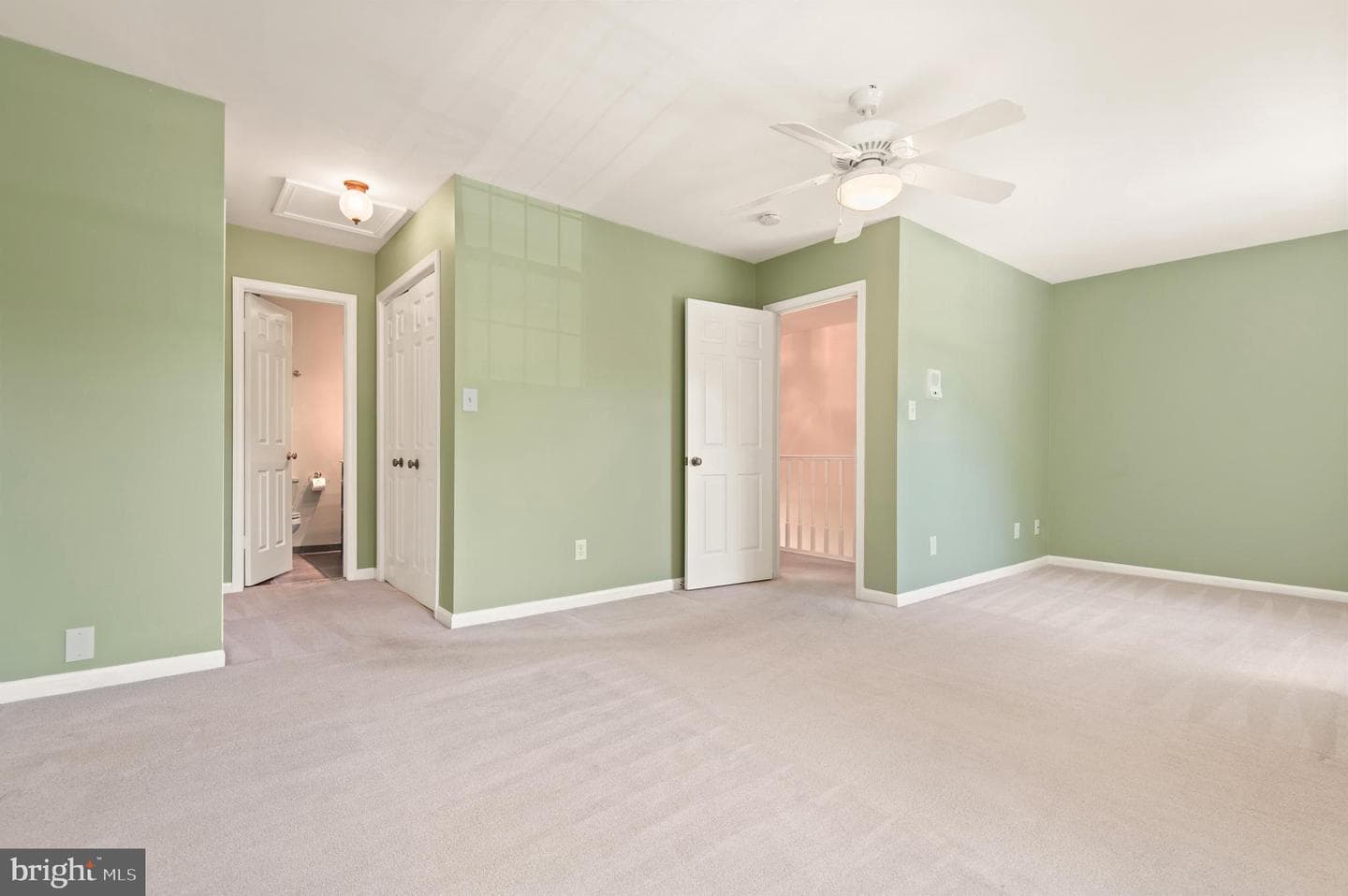 1176 Jeffrey Drive photo 23