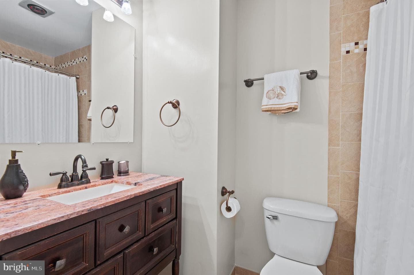1176 Jeffrey Drive photo 32