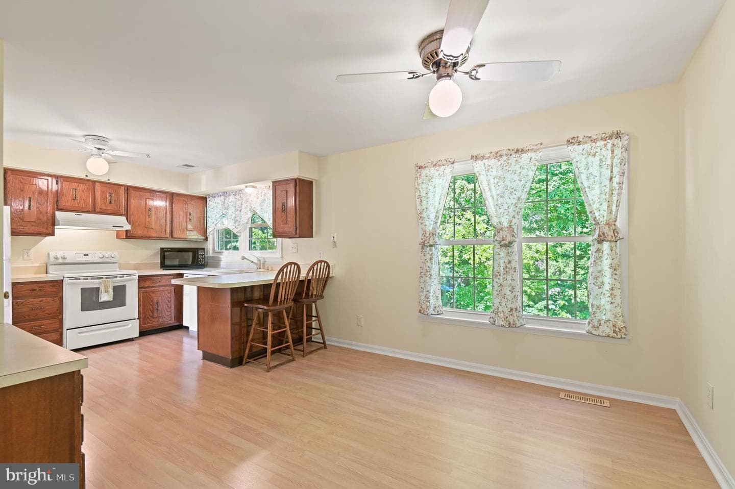 1176 Jeffrey Drive photo 6
