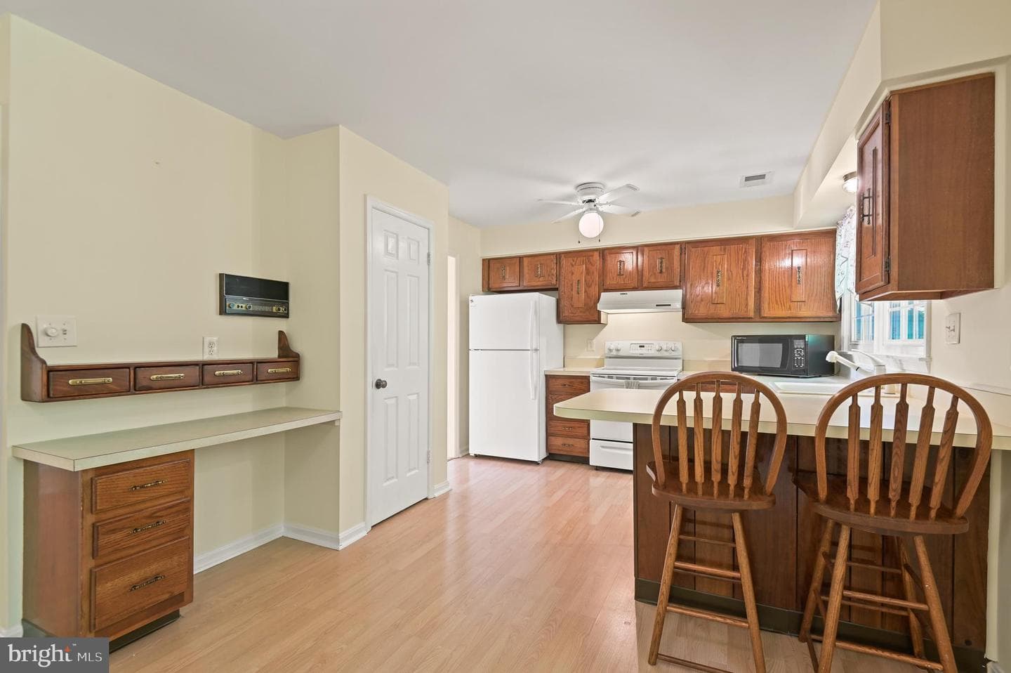 1176 Jeffrey Drive photo 8