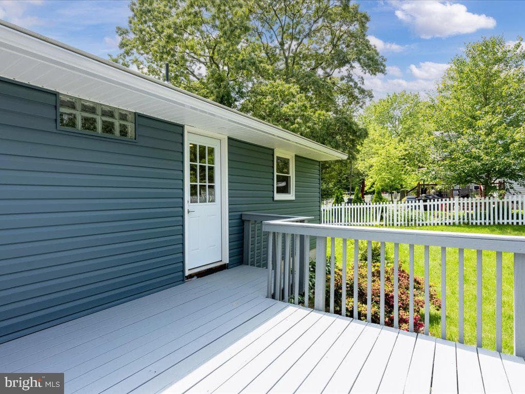 1008 Mountain Top Drive photo 7