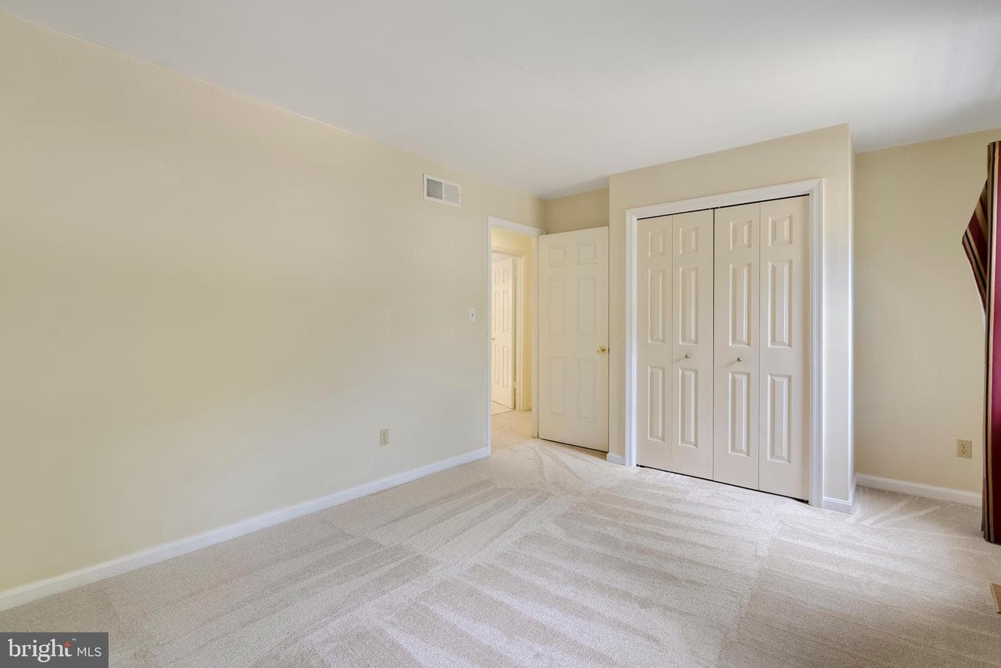 402 Sheffield Road photo 30
