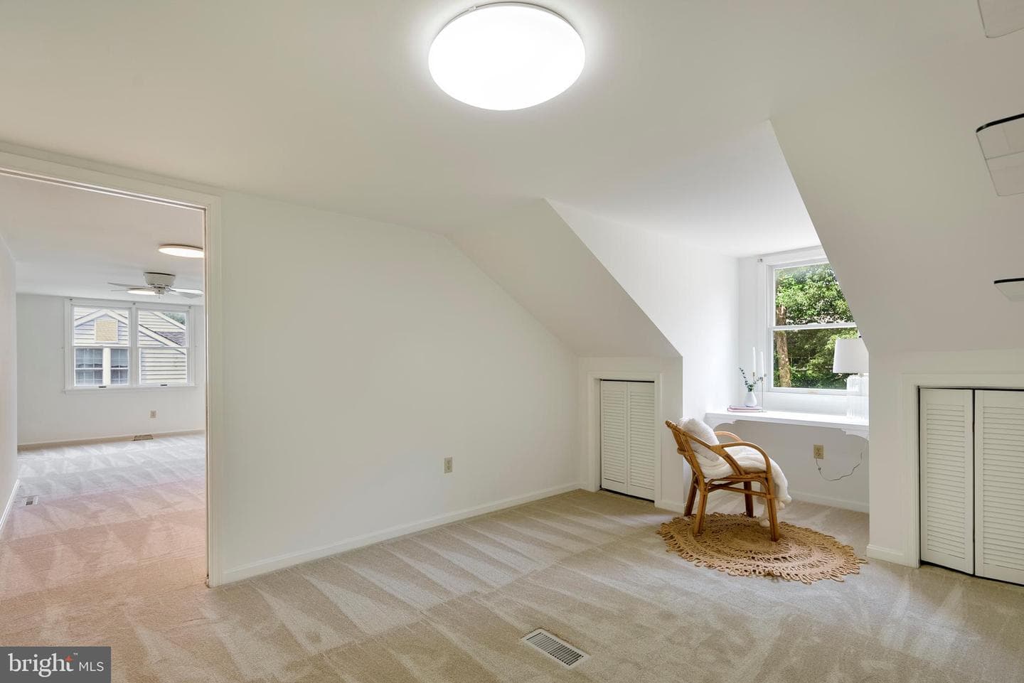 402 Sheffield Road photo 32