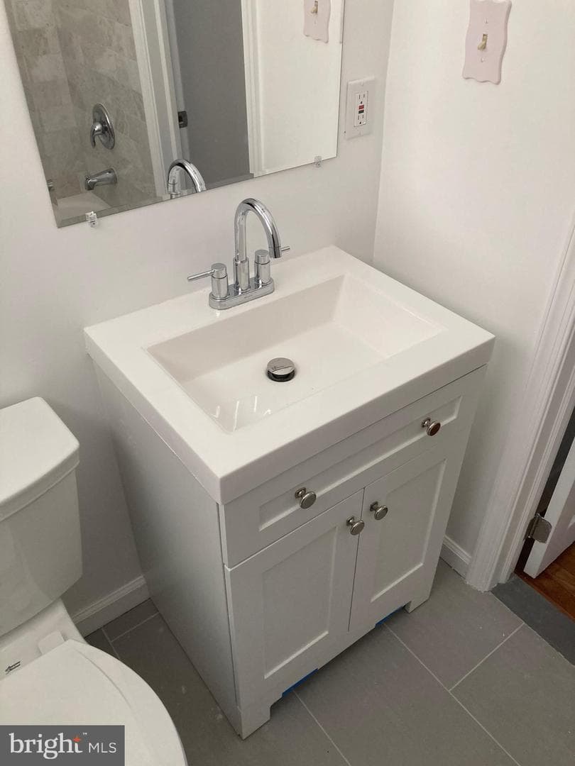 301 Milton Court photo 9