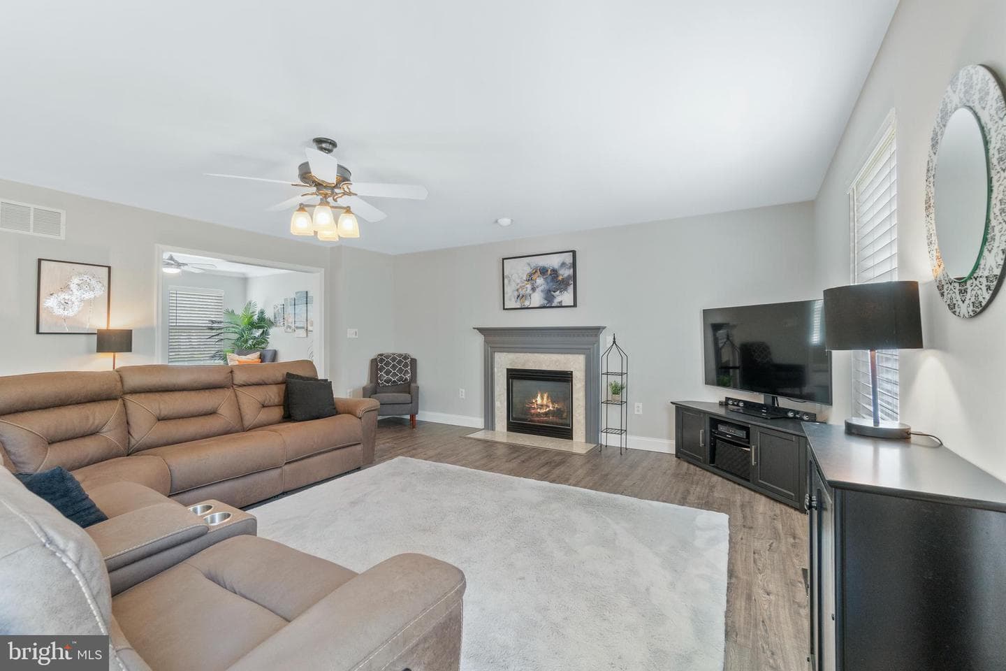 313 Buckland Court photo 16
