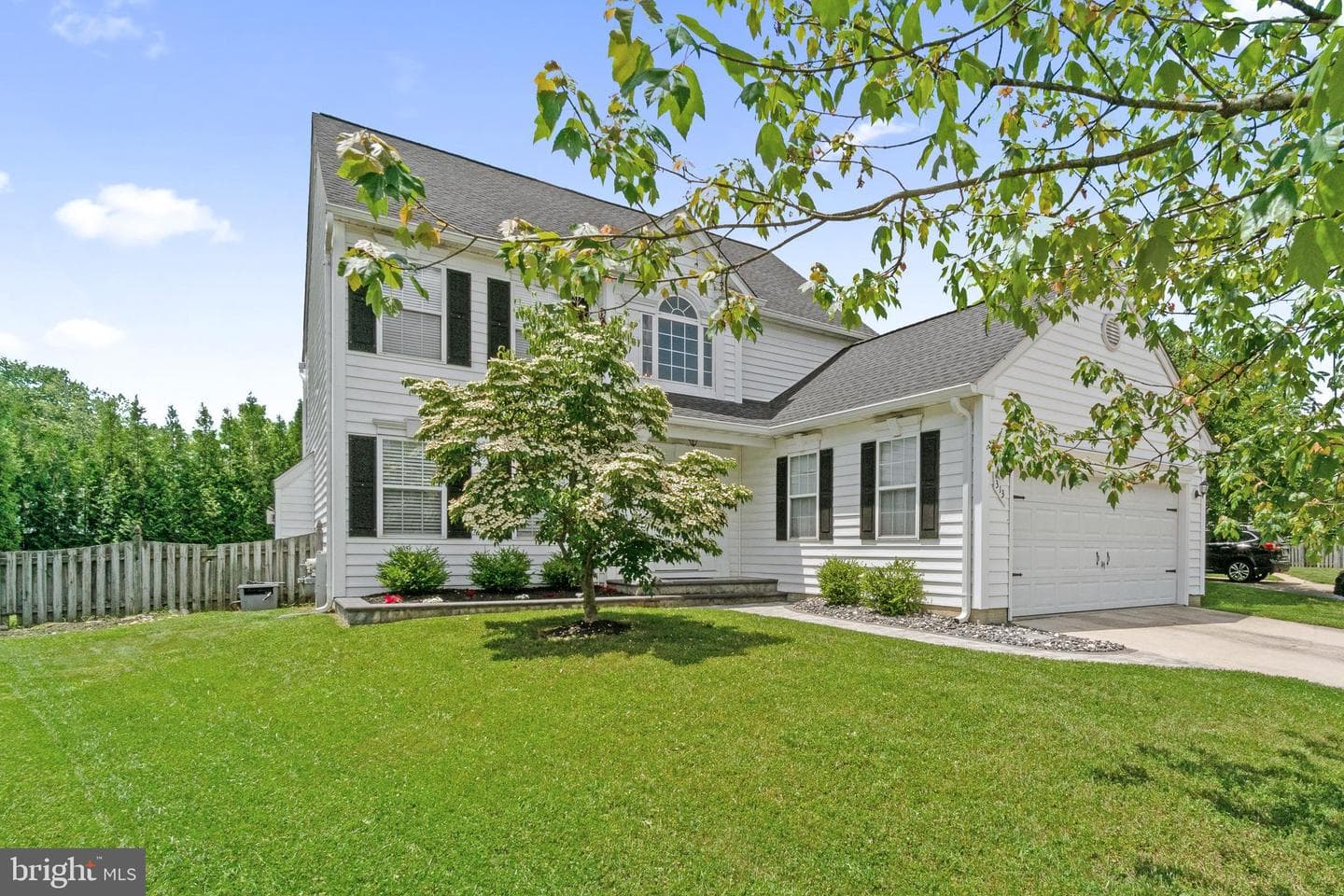 313 Buckland Court photo 2