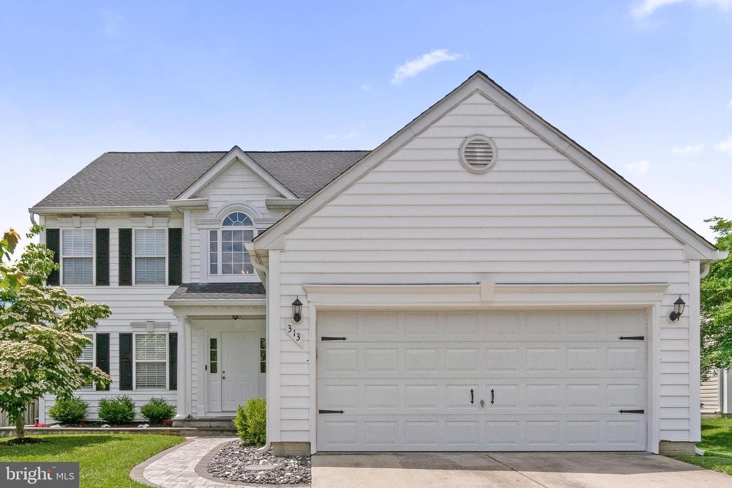 313 Buckland Court photo 4