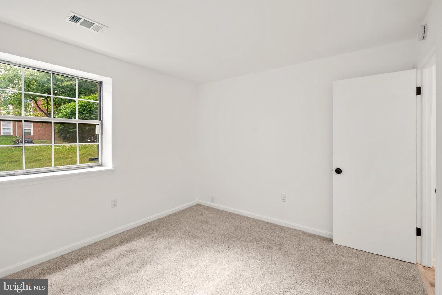 208 Spring Maiden Court #103 photo 24
