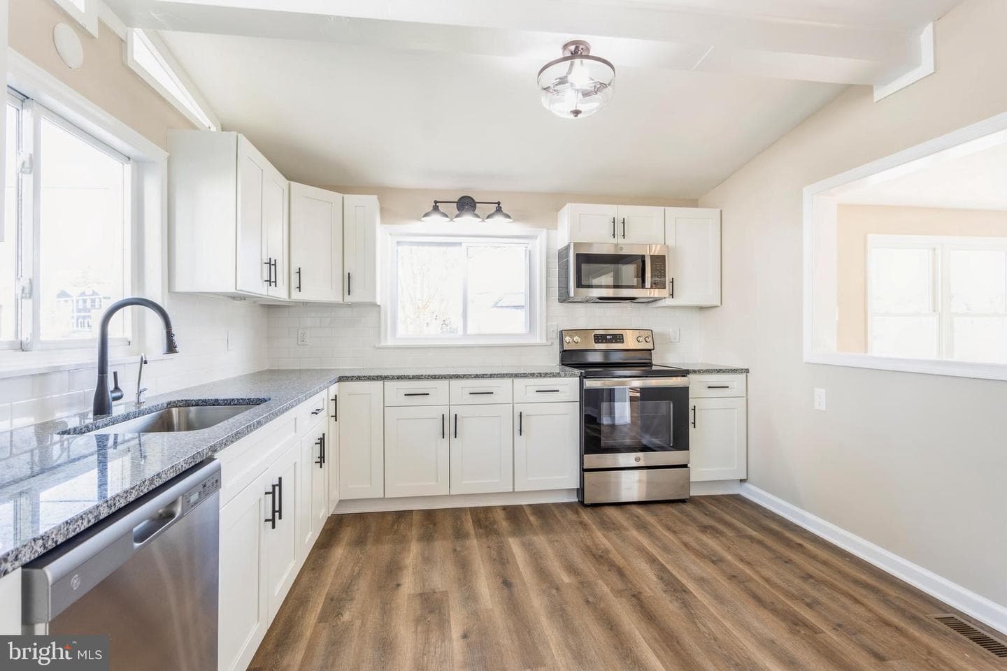 1666 Bay Ridge Road photo 13