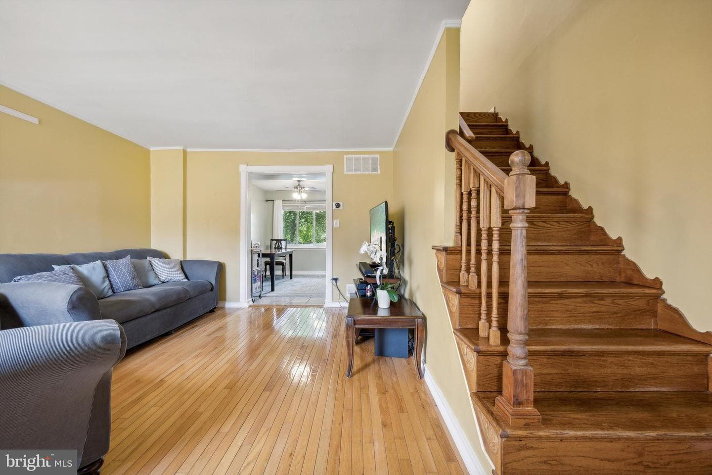8225 Durness Court photo 2