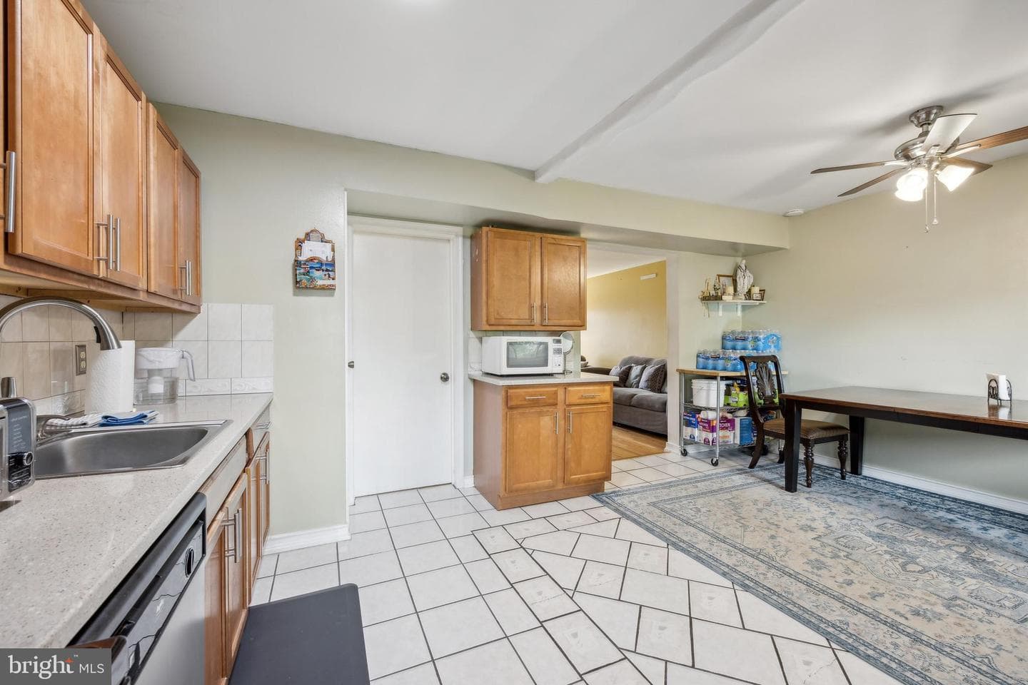 8225 Durness Court photo 9