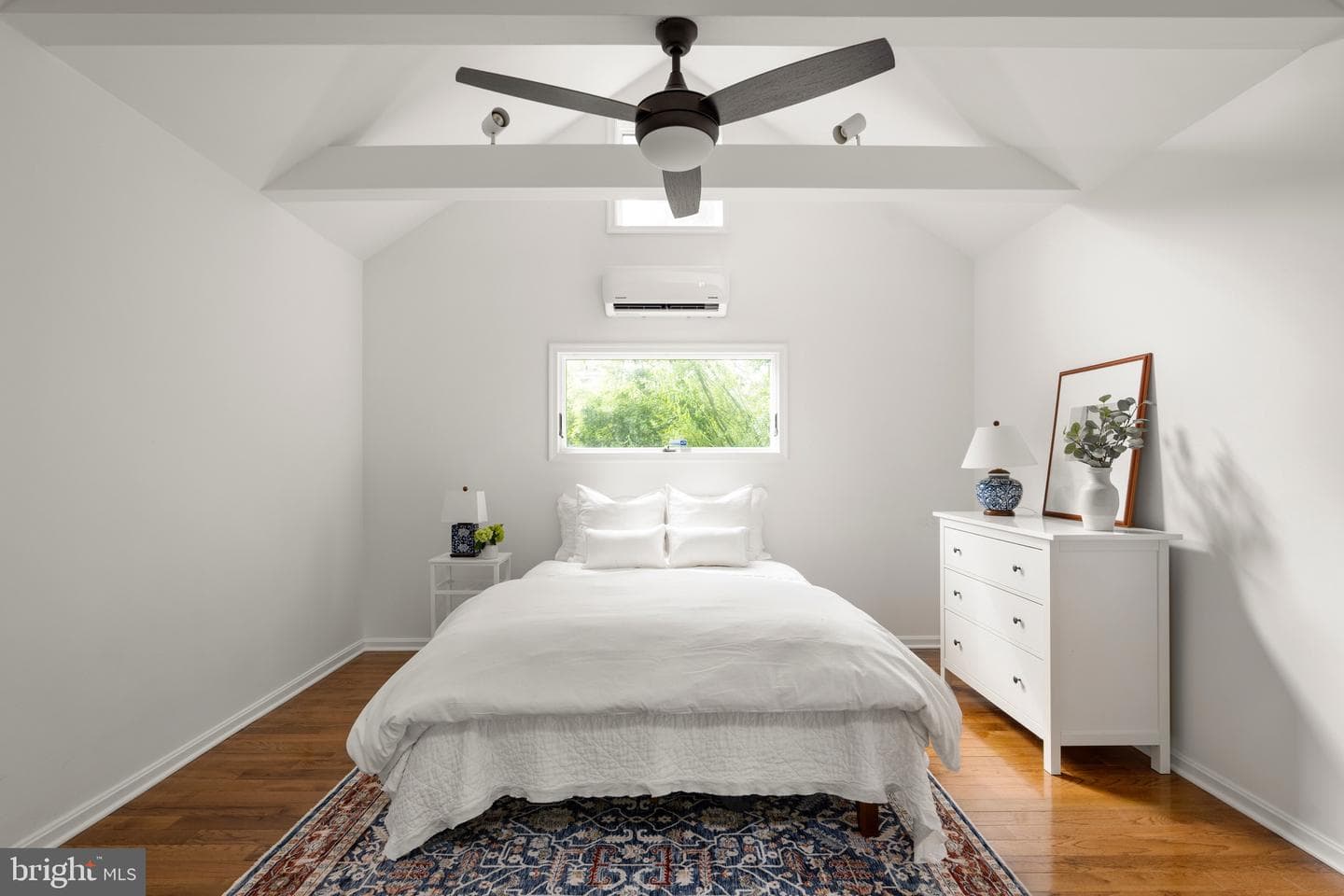 24 Steele Avenue photo 25