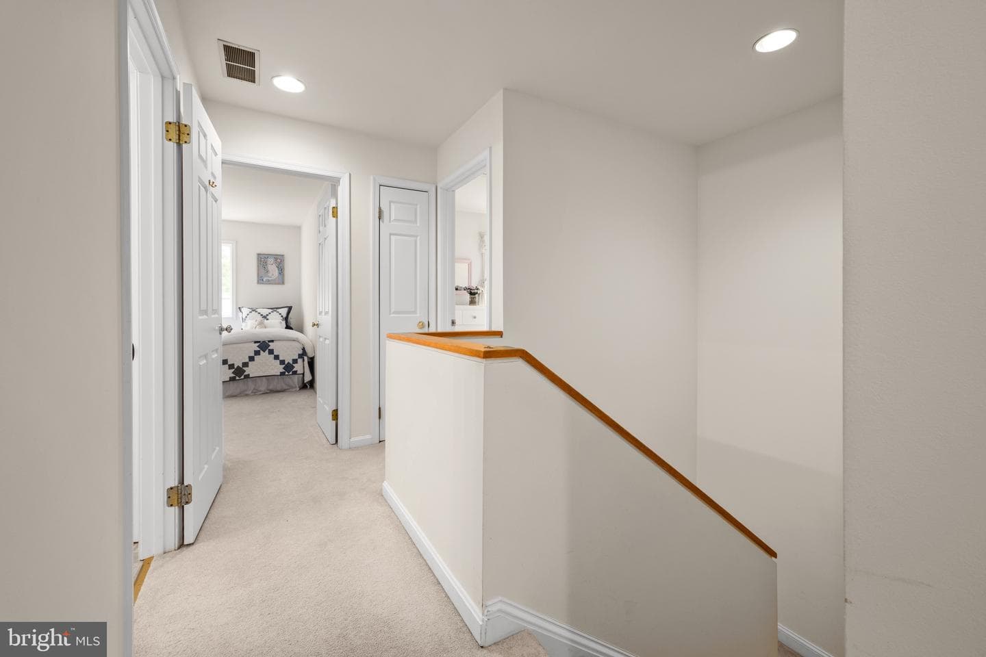 24 Steele Avenue photo 29