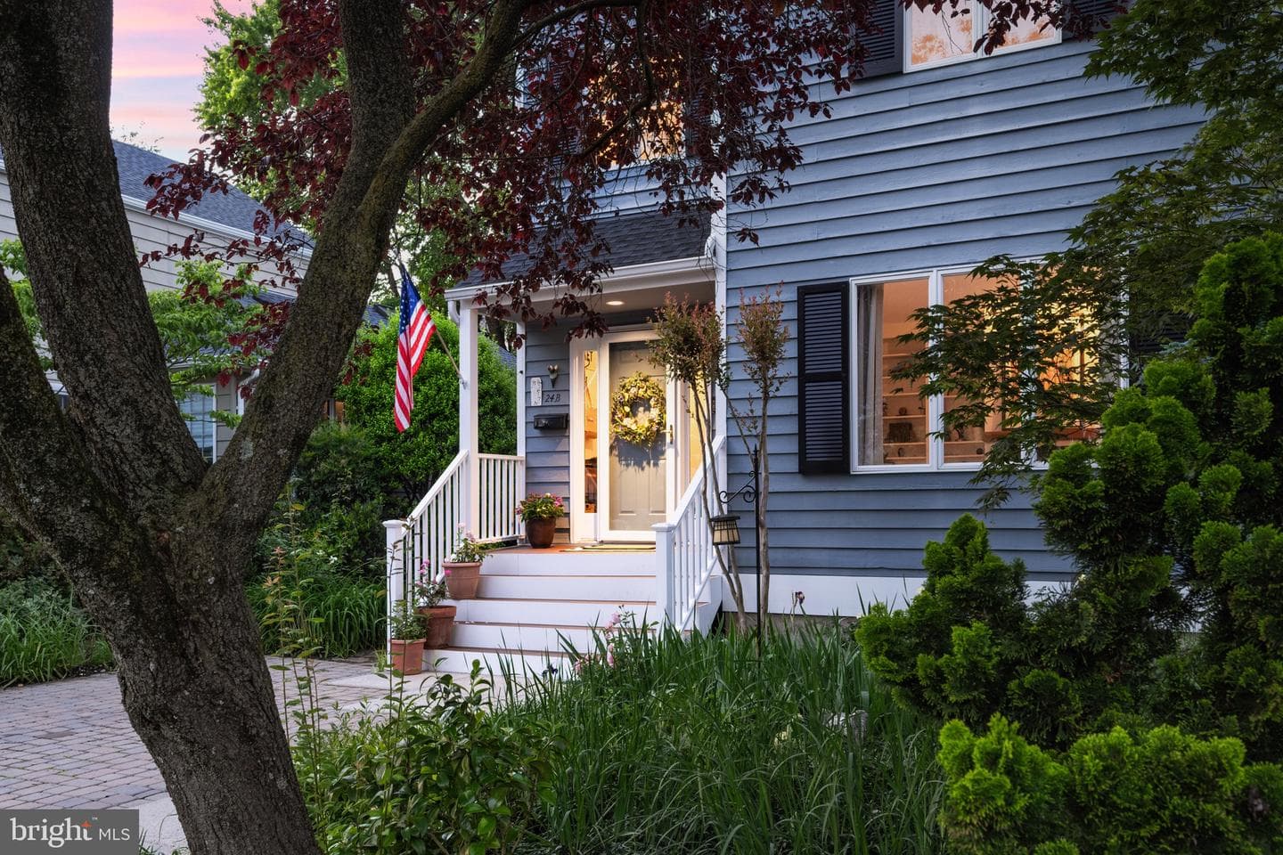 24 Steele Avenue photo 4