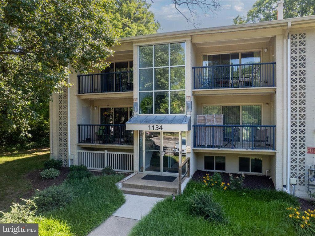 1134 Cove Road #301
