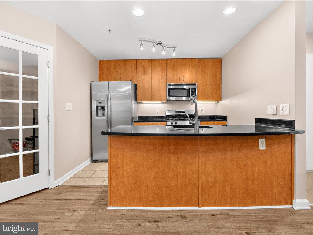 1134 Cove Road #301 photo 3