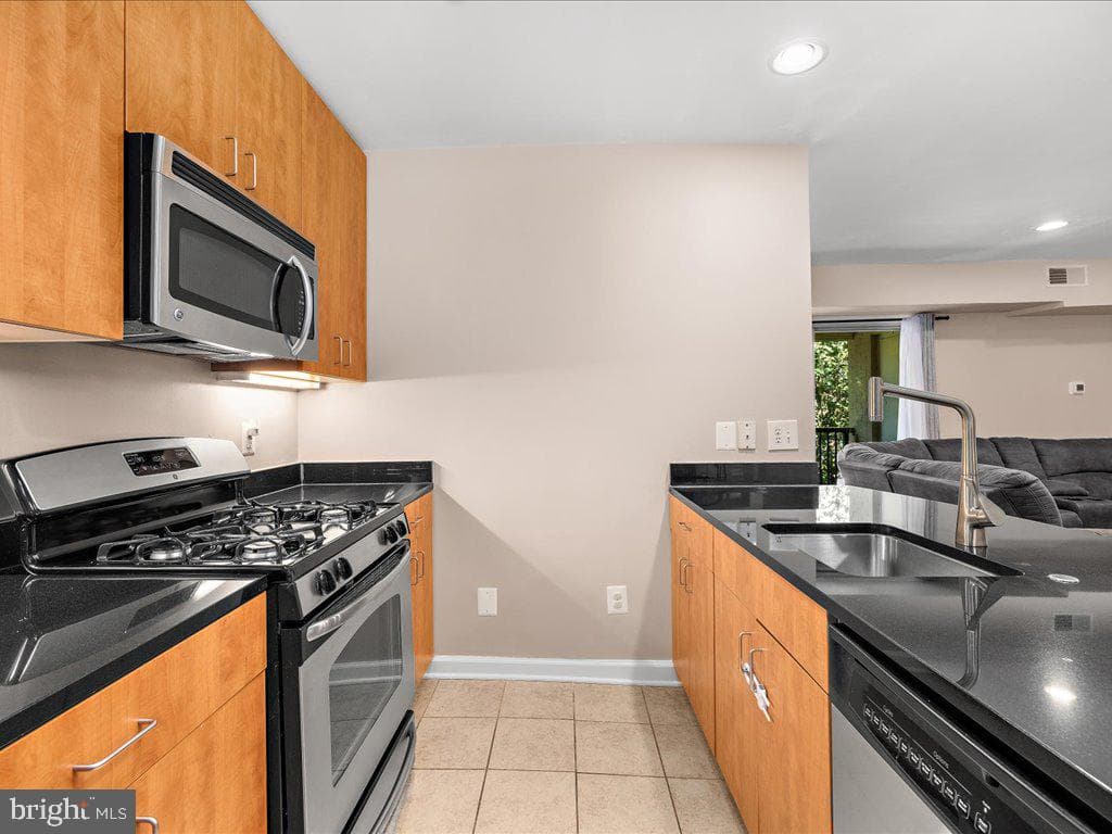1134 Cove Road #301 photo 5