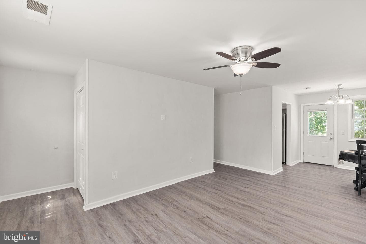 1612 Lorimer Road photo 11