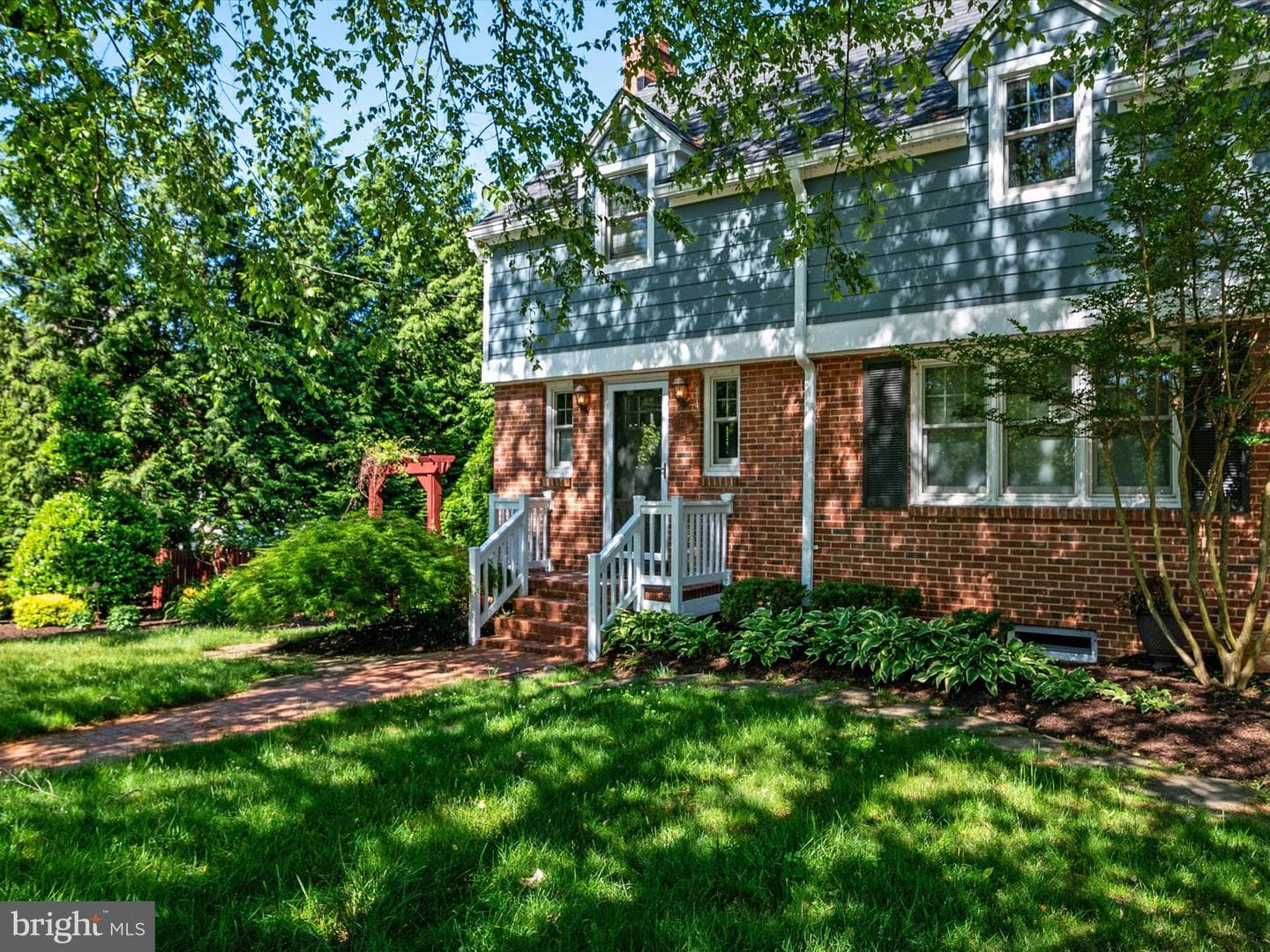 214 S Cherry Grove Avenue photo 36