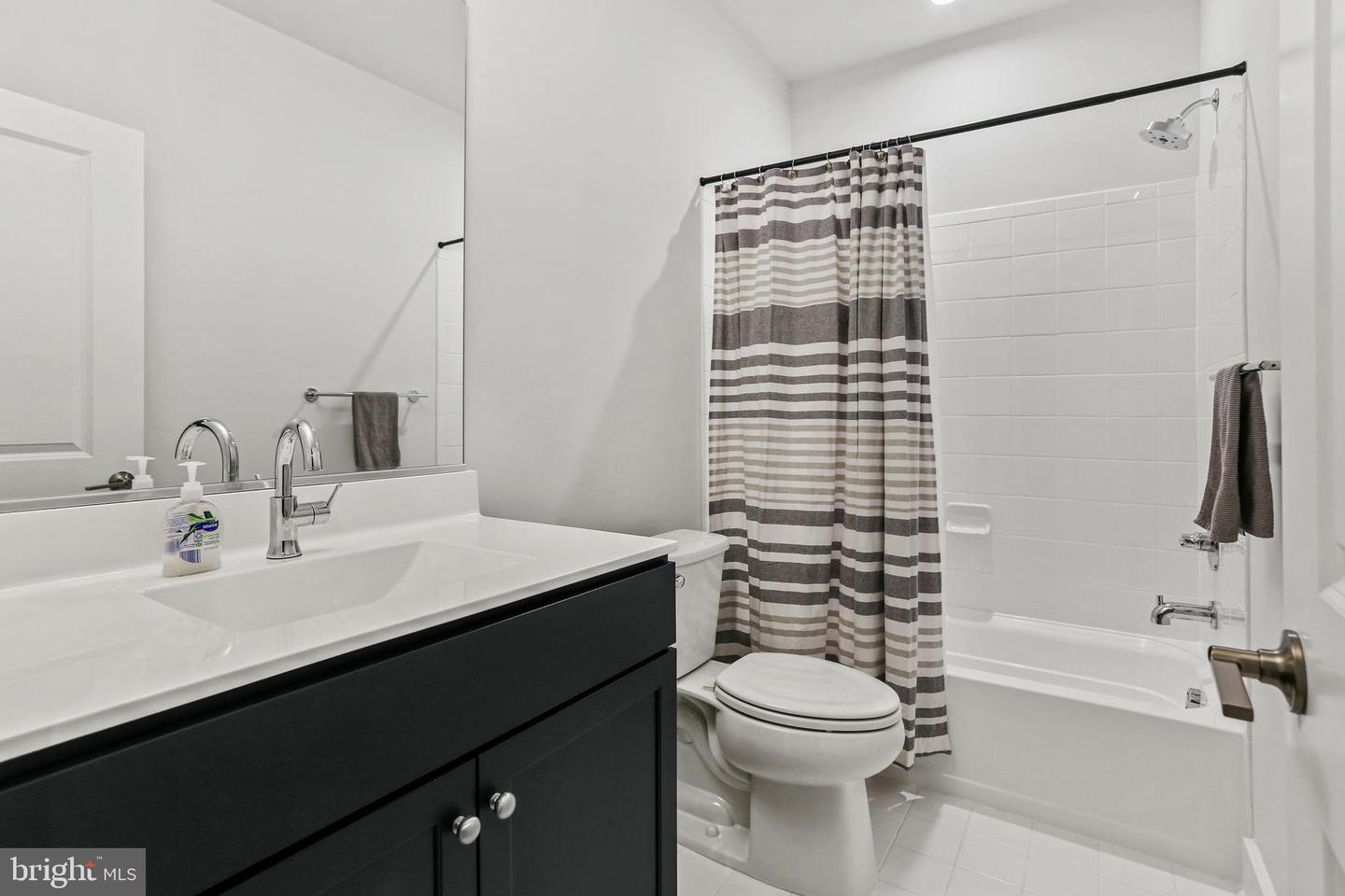 1604 Canary Grass Drive photo 31