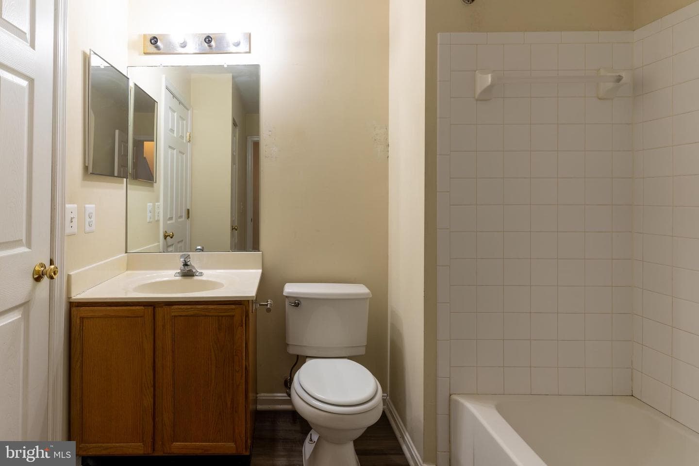 657 Sprite Way photo 13