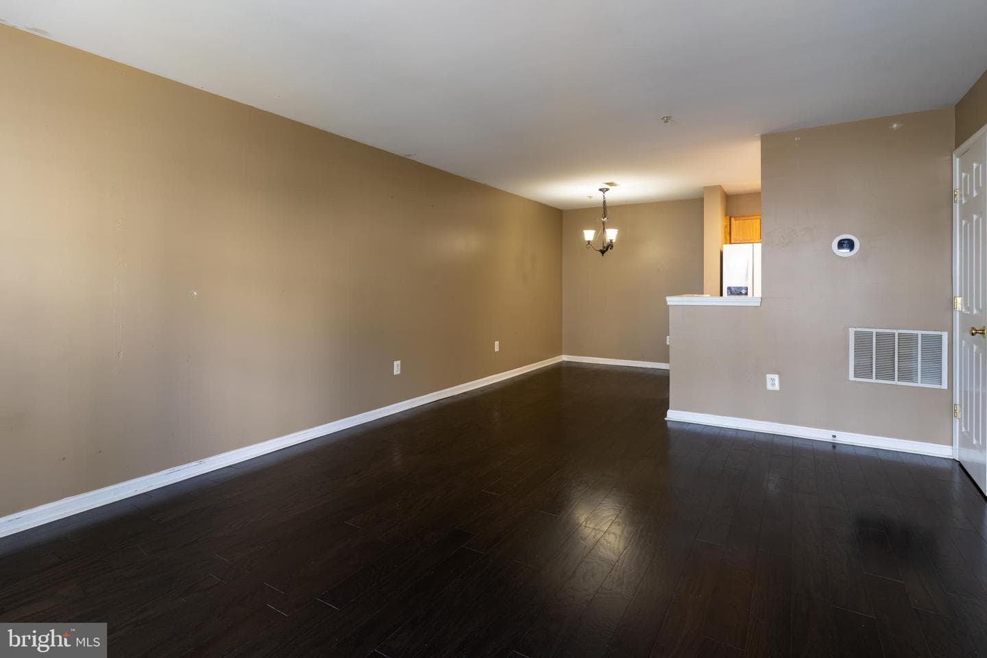 657 Sprite Way photo 2