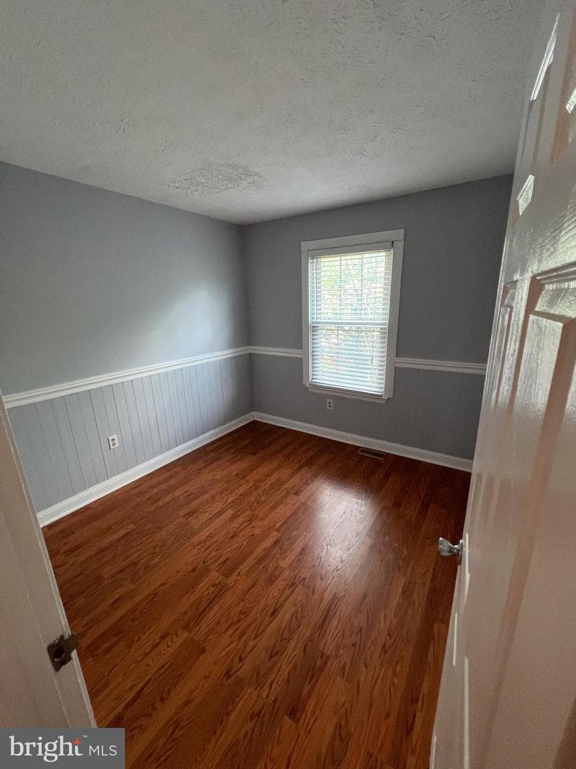 301 Cool Breeze Court photo 12