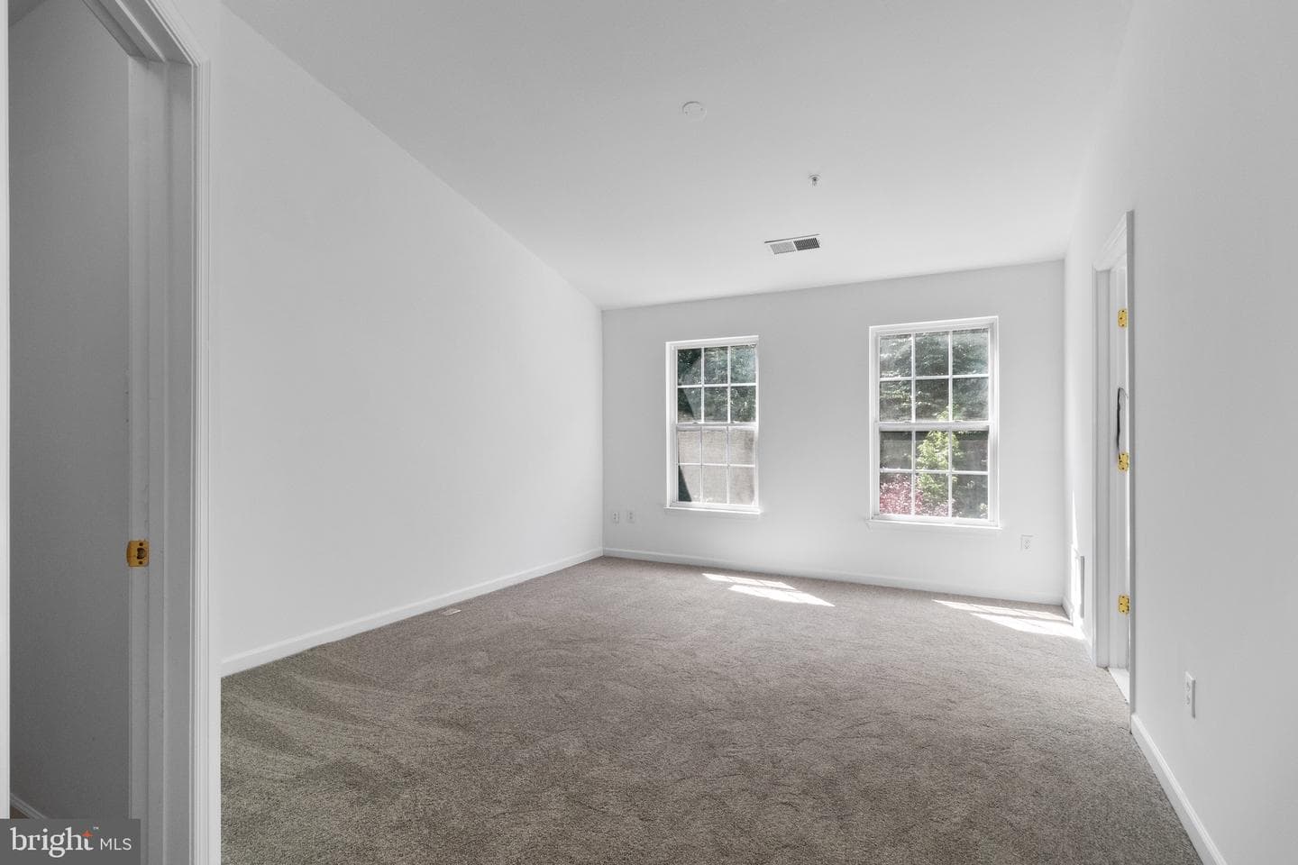 8048 Pennington Drive photo 17