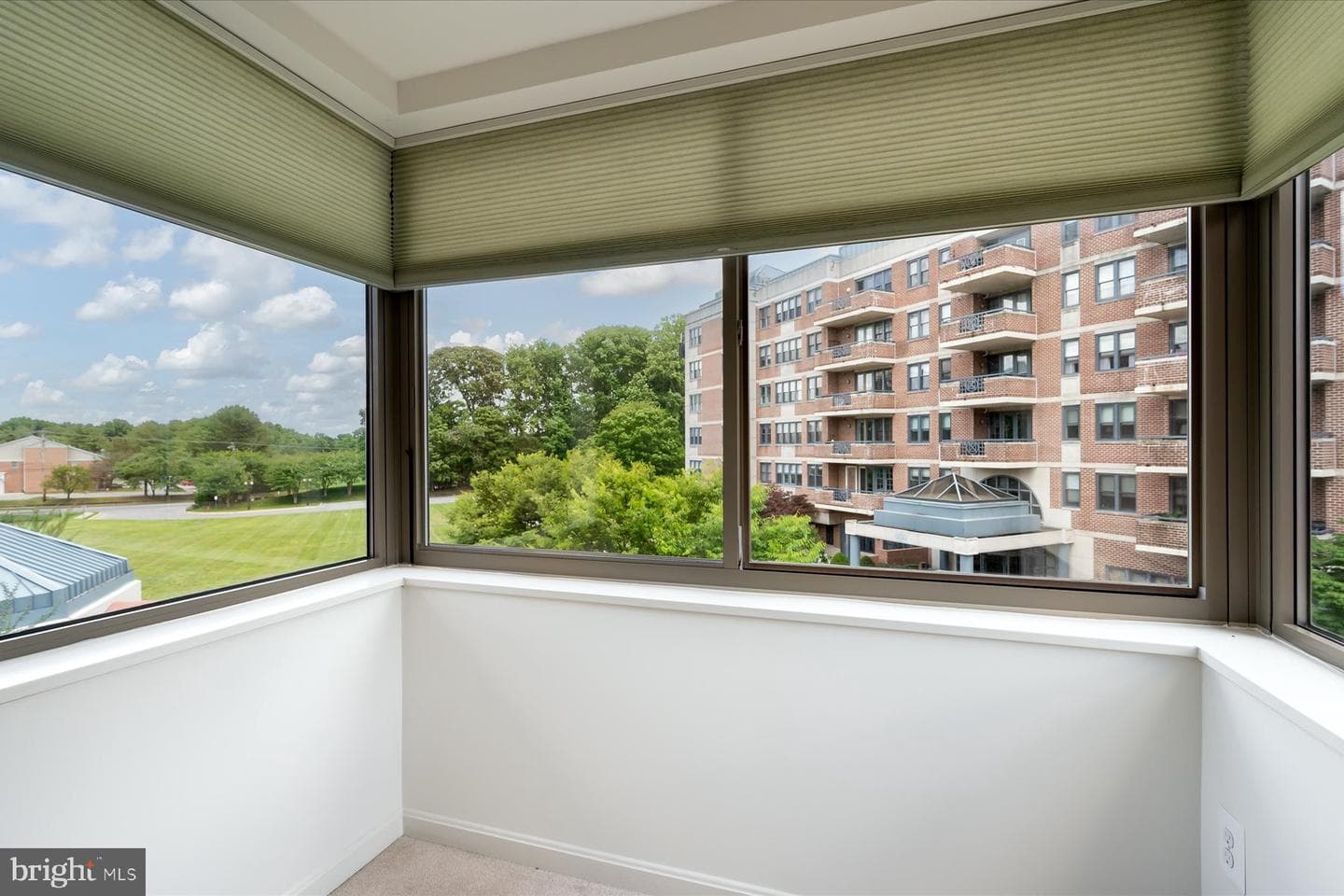 940 Astern Way #302 photo 19