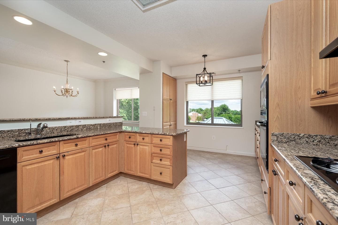 940 Astern Way #302 photo 8
