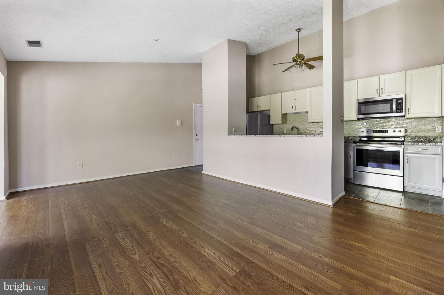 823 Deering Road #7m photo 10