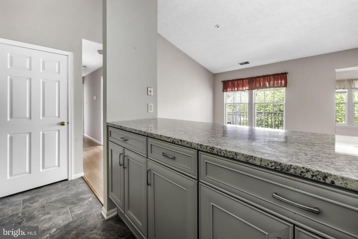 823 Deering Road #7m photo 13