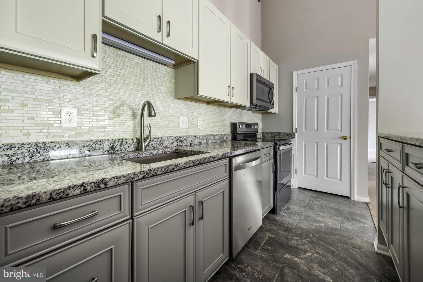 823 Deering Road #7m photo 14