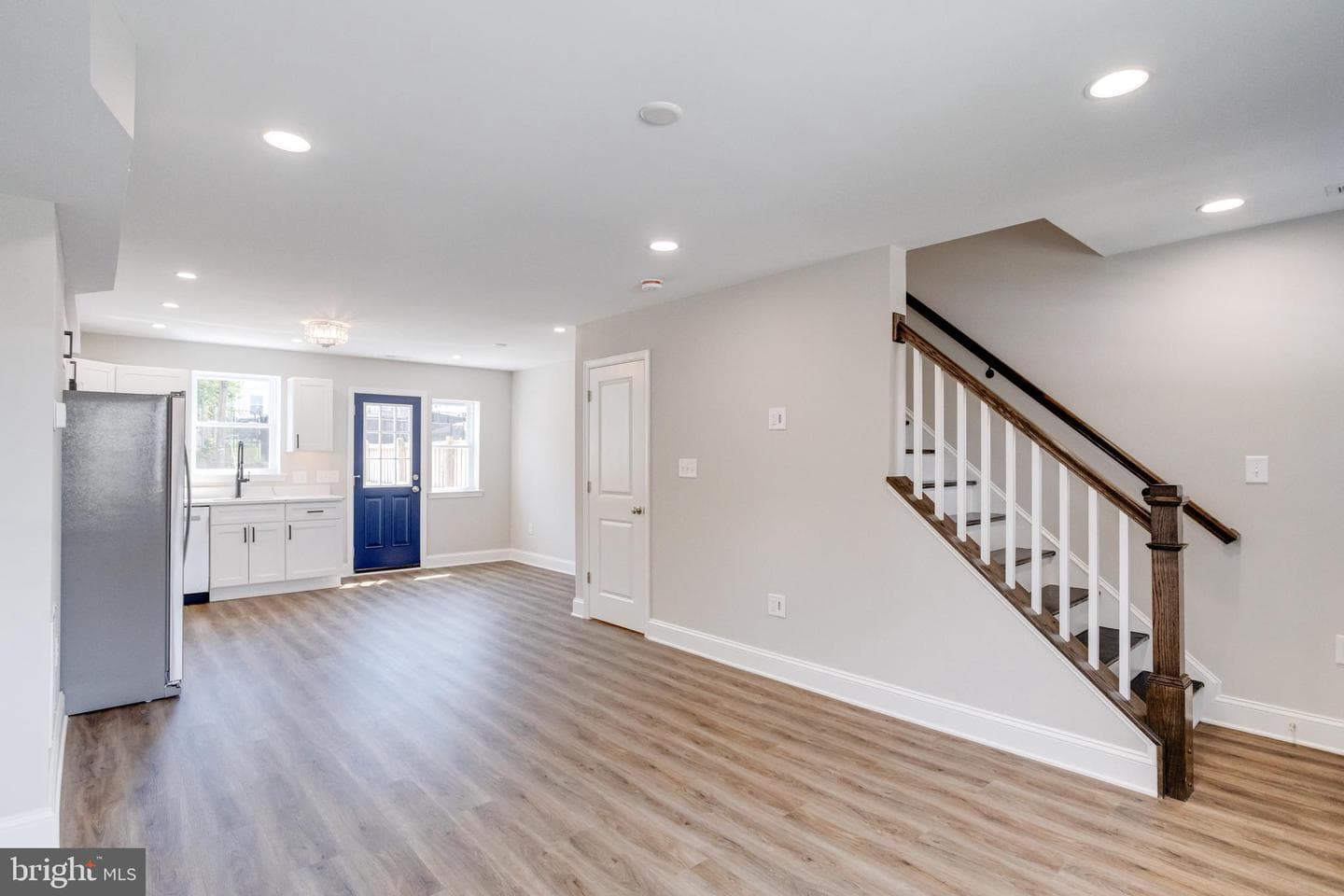 131 W Meadow Road photo 11