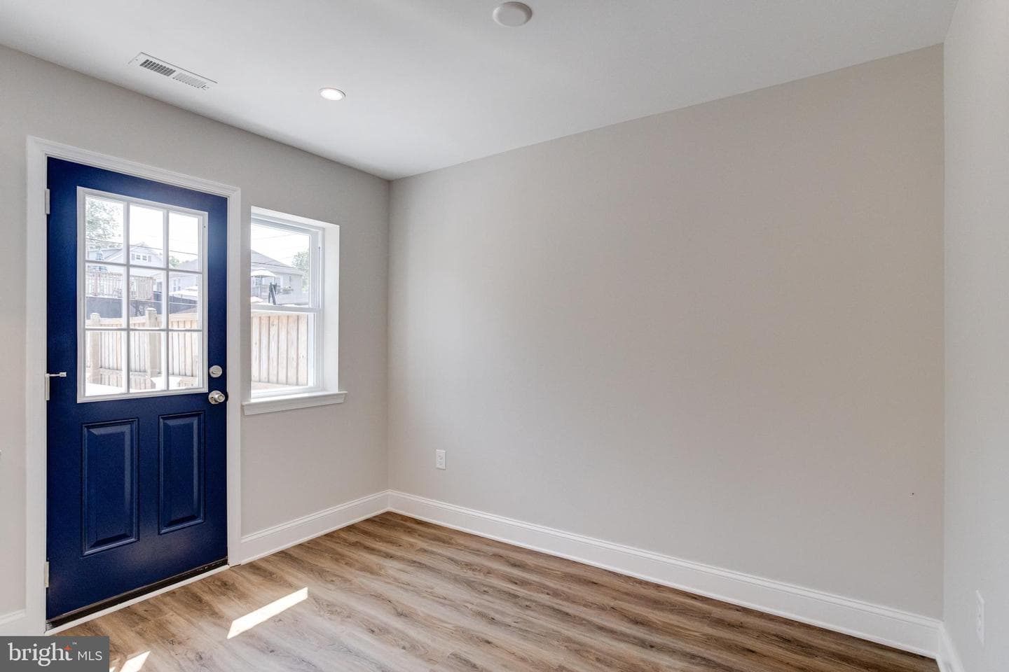 131 W Meadow Road photo 12