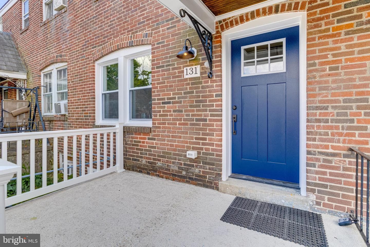 131 W Meadow Road photo 2