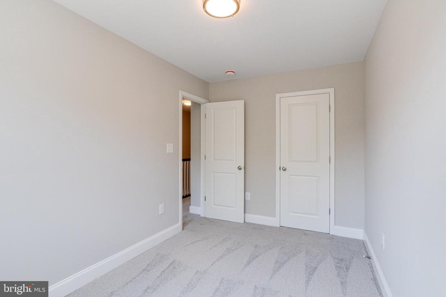 131 W Meadow Road photo 23