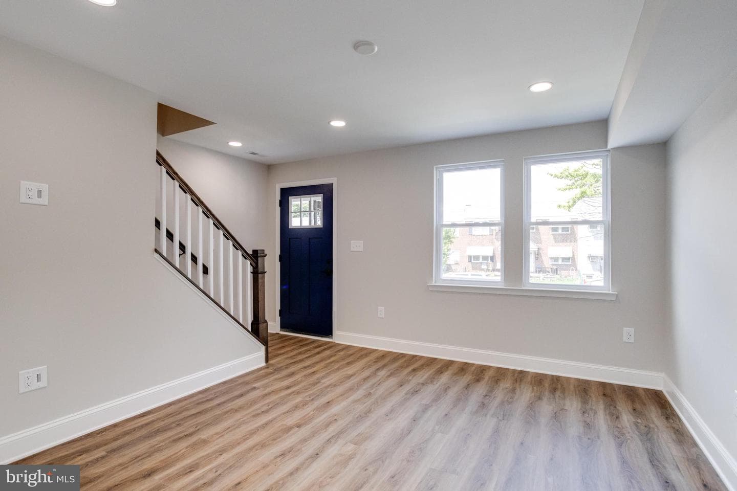 131 W Meadow Road photo 6