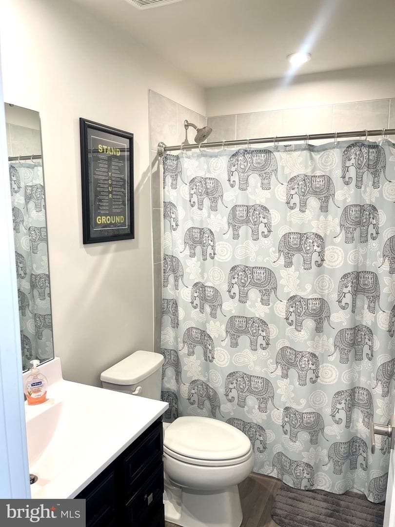 7217 Sprouse Court photo 5