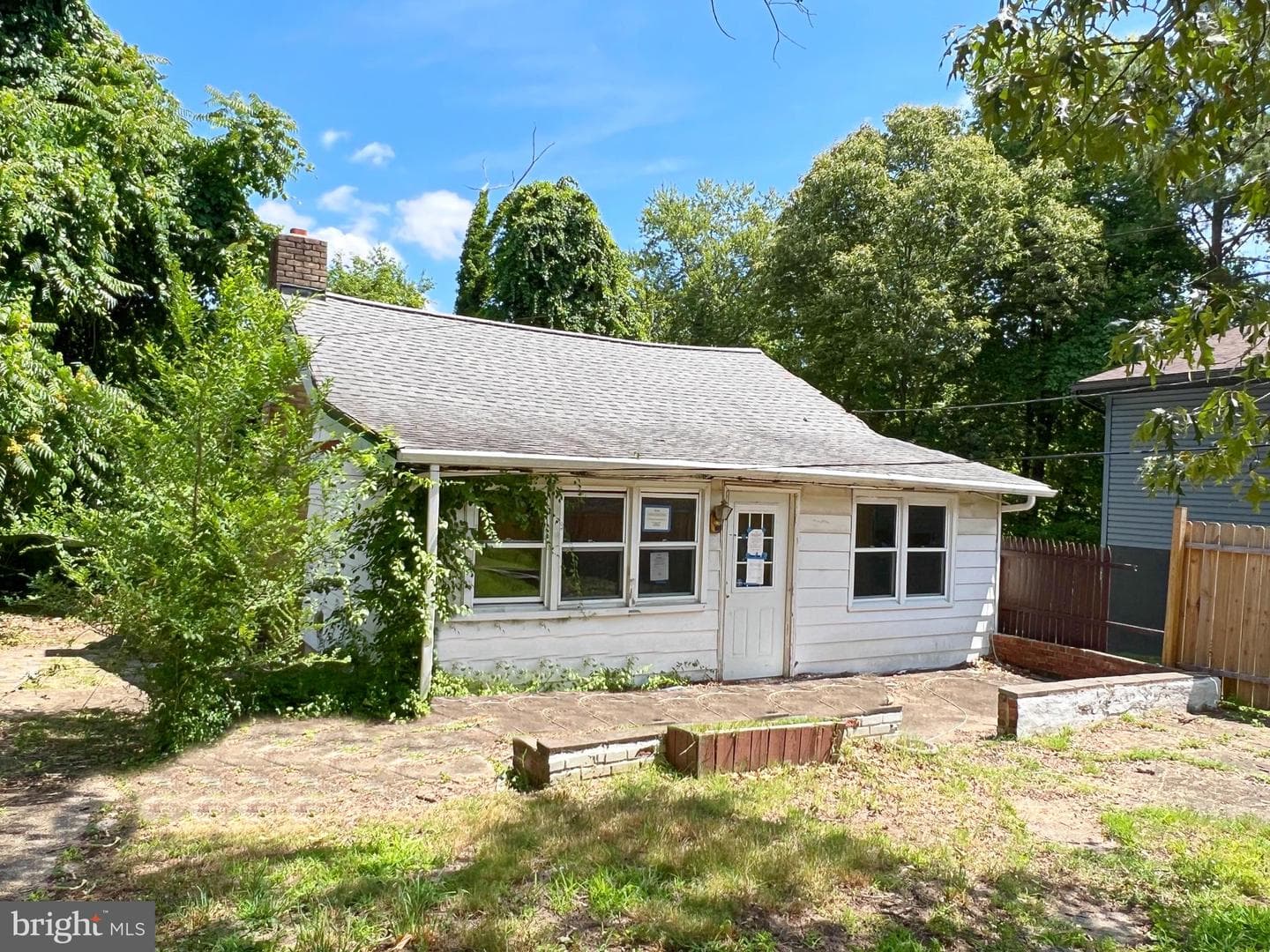 117 Forest Road photo 2