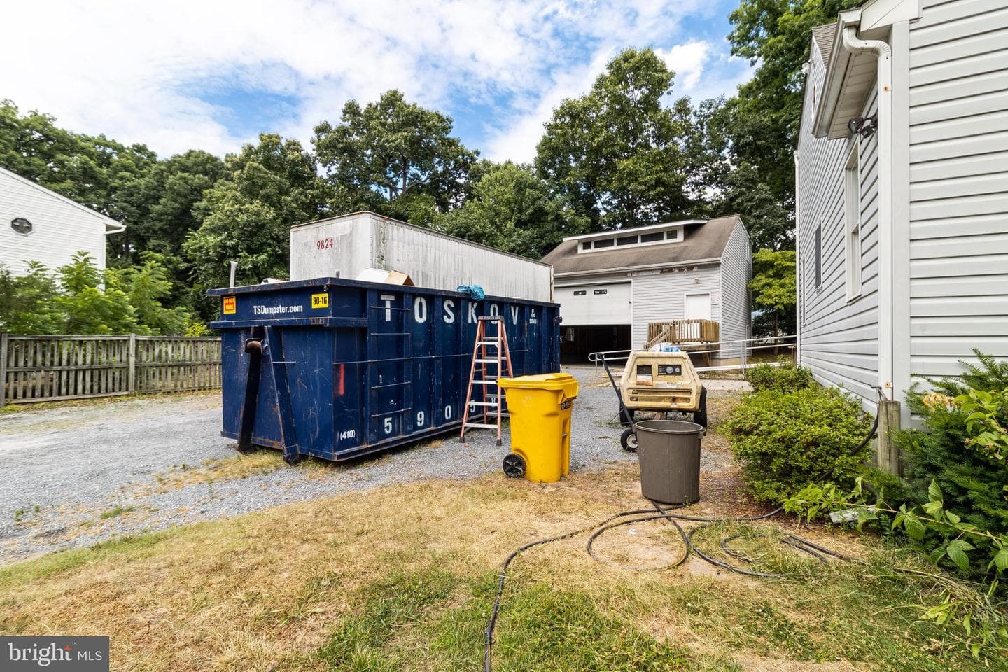 8453 Woodland Road photo 33
