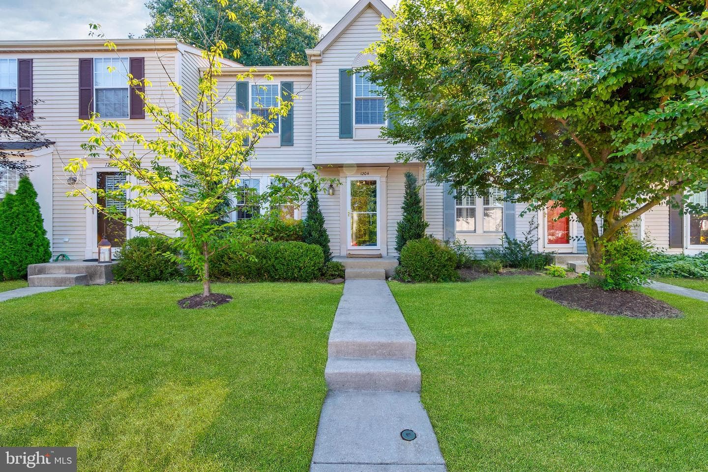 1204 Quaker Ridge Drive photo 1