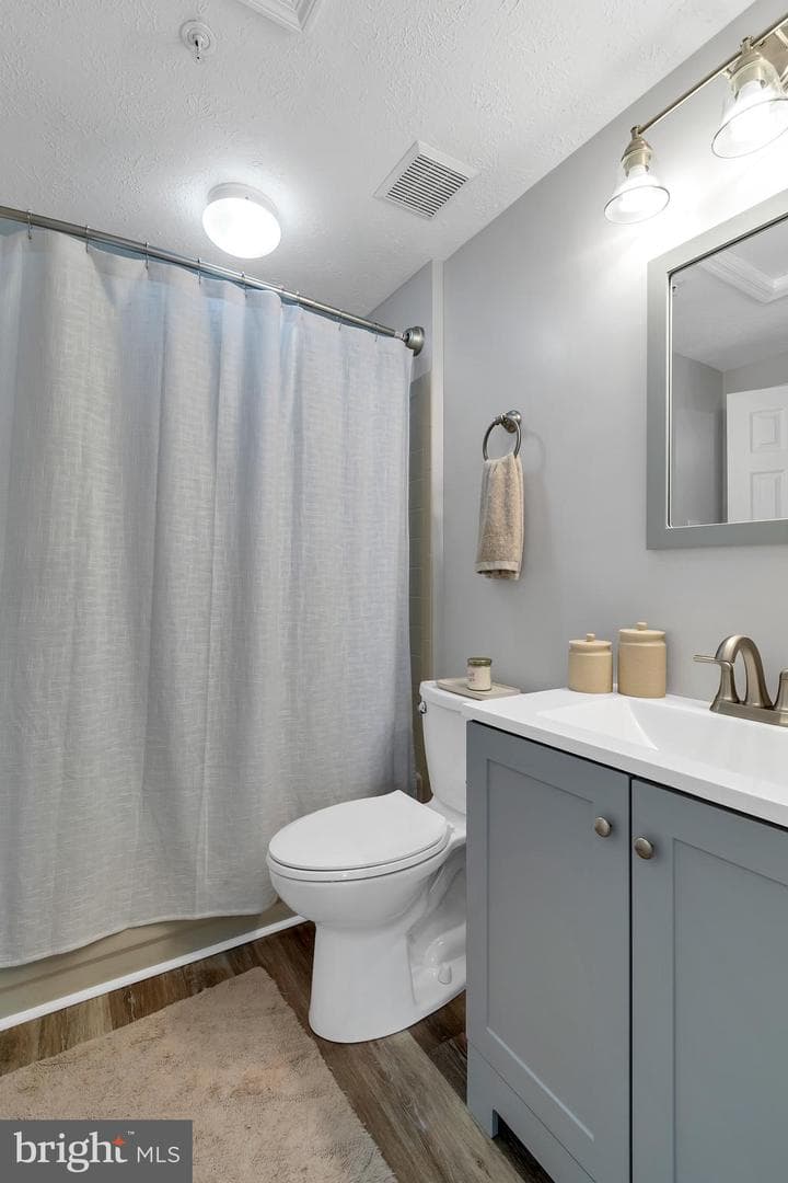 1204 Quaker Ridge Drive photo 21