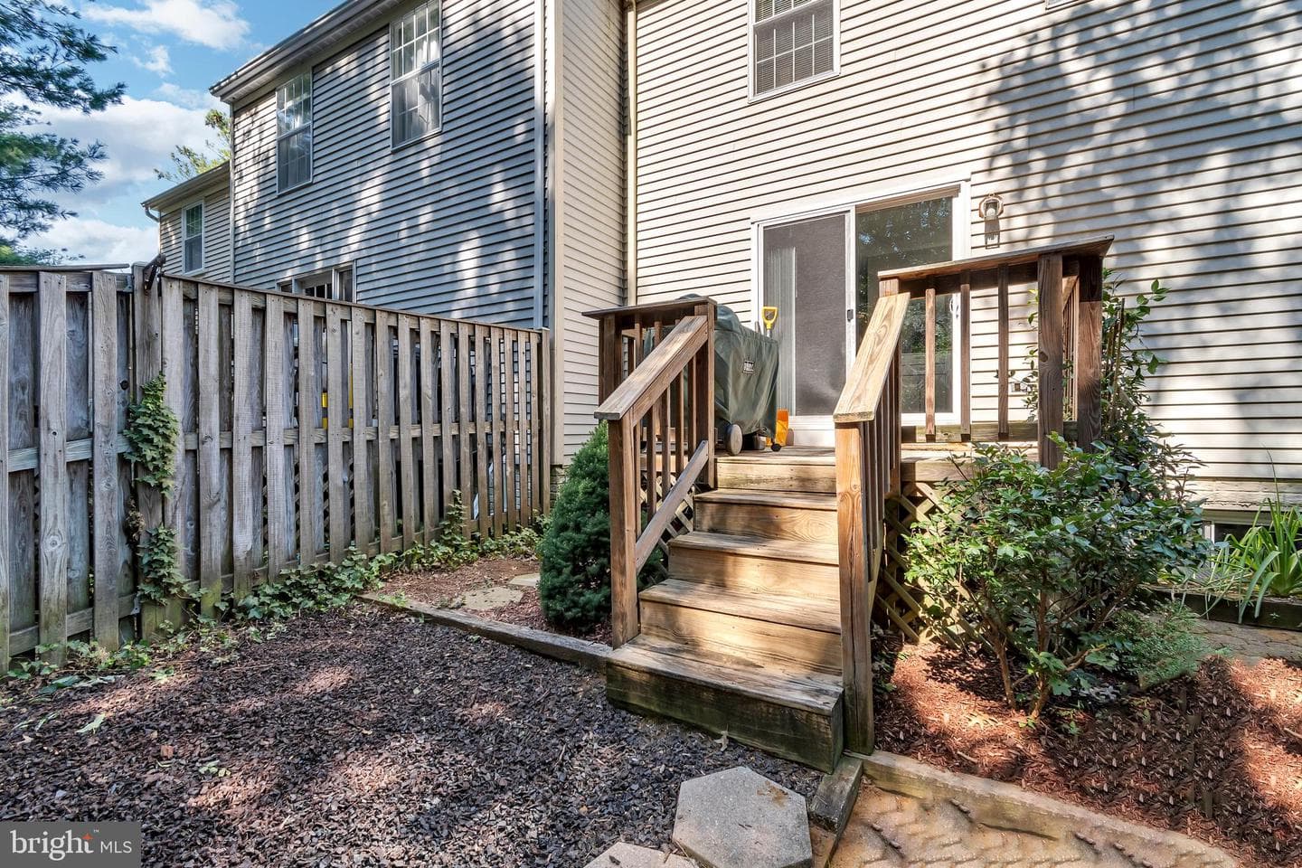 1204 Quaker Ridge Drive photo 27