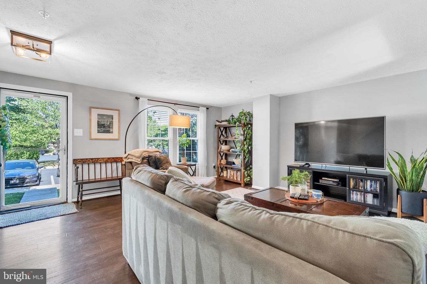 1204 Quaker Ridge Drive photo 4